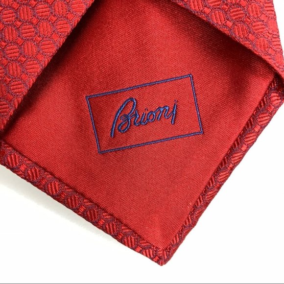 Brioni Red Tie - Picture 3 of 7
